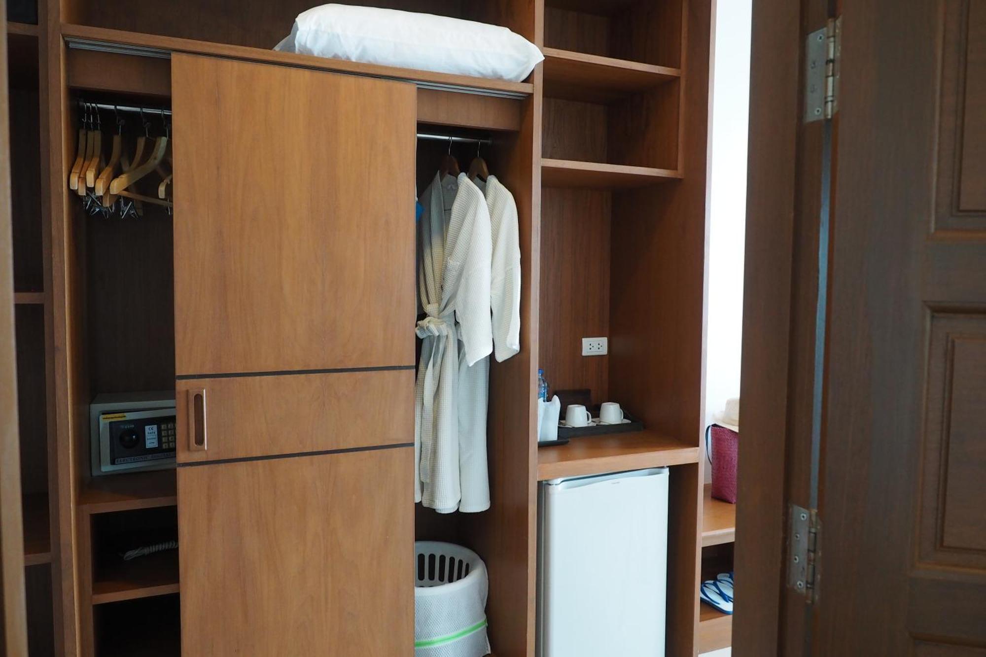 The View Rawada Phuket Hotel Rawai Room photo
